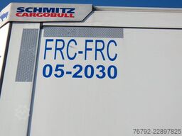 SCHMITZ CARGOBULL SKO 24/L V7 Multitemp/Doppelst./Trennwand/Liftac