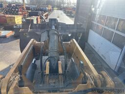 Liebherr 566 XPower