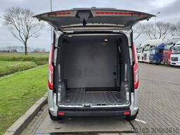 FORD TRANSIT CUSTOM 2.0 TDCI 130 AUT. L1H1