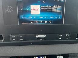 MERCEDES-BENZ Sprinter 314 AUTOMATIK NAVI TOTWINKEL KAMERA LED