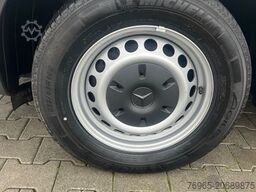 MERCEDES-BENZ Sprinter 314 AUTOMATIK NAVI TOTWINKEL KAMERA LED