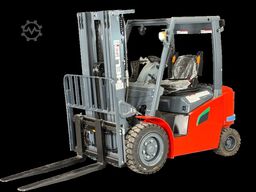 Heli CPD38-G2 4-Rad - 6 Jahre Garantie 5,4m Hub Triplex