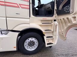 MERCEDES-BENZ 1848 LS Actros 5 GigaSpace Blatt/Luft