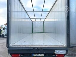 STAS 88 cbm, Cargofloor 10 mm, Liftachse, OptiTurn