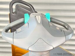 Jungheinrich ERE 225 FP - Servcie Neu - Batterie 85% - Garantie