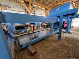 Hundegger SC1 Automatic crosscut saws