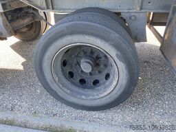Pacton Z2-001 2-Axle Fridge / Carrier Vector 1800 / Lo...