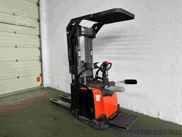 Toyota SPE 140 L - TRIPLEX 4,8 m