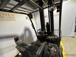 Hyundai 50B-9