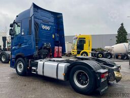 Renault T520 VF610A368JD013995   RETARDER, 2 tanks,  PA...