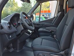 MERCEDES-BENZ 10 x 517 Sprinter Lord Light  22 SS Aktionspreis