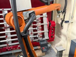 KUKA 6 R1820