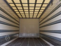 Mercedes-Benz Actros 1824 L Bakwagen + Laadklep 2000 kg