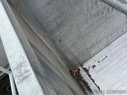 KRAKER CF 200  92 cbm Funkfernbed.