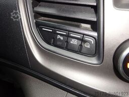 FORD Transit Custom L1 Trend Kühl/ Hygieneausbau