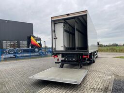 Volvo FM 330 Fridge / Frigoblock / 9.85 M Loading Spa...