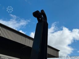 MERCEDES-BENZ Arocs 2645 6x4 Abrollkipper MEILLER Blatt Luft