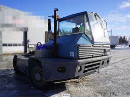 Sisu 2139 4x4 Terminal truck. Watch video!
