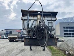 Carnehl Tipper trailer.