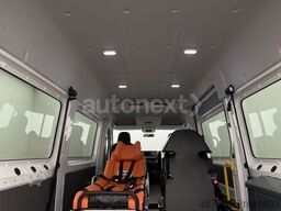 VW Crafter 35 Rollstuhl-Lift *LIEGE/TRAGESTUHL* KAM