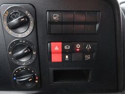 Mercedes-Benz Atego 1218 Bakwagen + Laadklep DHollandia 1500kg
