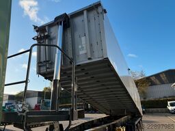 KEMPF SKM 35/3 Kippauflieger 3 Achse 28 m³