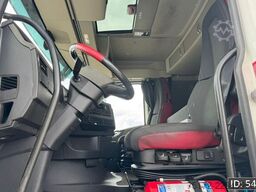 Volvo FH 540 Globetrotter, Euro 6, / 8x4 / ADR / Stee...