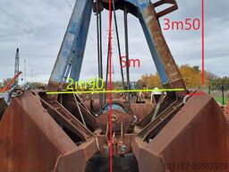 Verstegen 11M³ Clamshell Grab