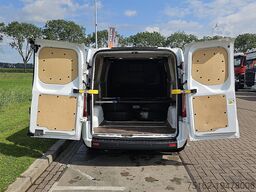 FORD TRANSIT CUSTOM 2.0 L2H1 Navi Airco