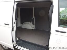 VOLKSWAGEN T6.1 Transporter Kasten 150PS FWD KR Klima AHK
