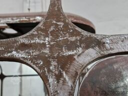 EMM Siebdruckmaschinen GmbH & Co. KG EMM Siebdruckmaschinen GmbH & Co. KG EMM Siebdruckmaschinen GmbH & Co. KG