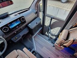 MERCEDES-BENZ 519 und 517 Glasdach XXL 20 Sitze Stock