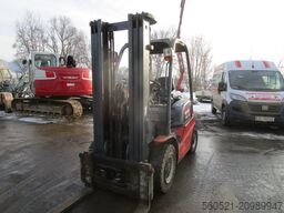 Manitou MI25D Triplex-Freihub 4,7m + Seitenschieber