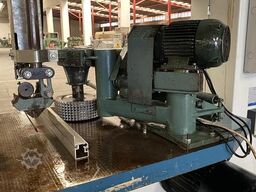 Cosma 900