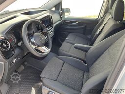 MERCEDES-BENZ Vito 119 Tourer PRO 4x4 XL STANDHZ AHK PDC KAM