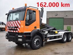 Iveco Trakker 330
