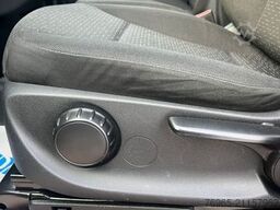 MERCEDES-BENZ Vito 114 EXTRALANG 6G KLIMA SCHRÄNKE/REGALEN AHK