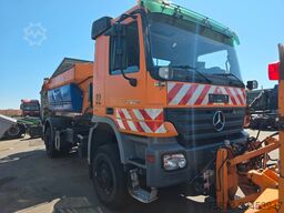MERCEDES-BENZ Actros 2036 / 4x4 Allrad / kommunal Winterdienst