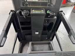 JUNGHEINRICH EKS 210 - Rail Guidance !! Cabin 1000 MM !!