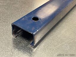 Mecalux / Länge: 851 mm / C40x25x8mm / Maß Mitte-Mitte-Bohrloch 795 mm / blau