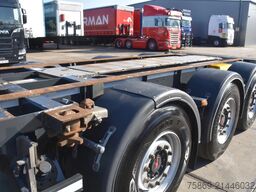 Renders EURO 800 - 2 x EXTENDABLE - SAF AXLES - LIFT AX...