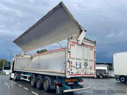 Trouillet SOCARI 69 m3 left side opens, self pump tyres, etc