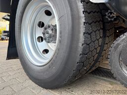 MERCEDES-BENZ ATEGO 1323 Kehrmaschine FAUN VIAJET