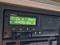 Volvo FH 13.500 XL 6x2 - Pezzaioli livestock 3 deck +...