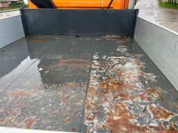 Mercedes-Benz Unimog U300