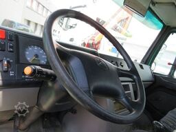 MERCEDES-BENZ Vario 815 D Abrollkipper Palfinger City Aufbau