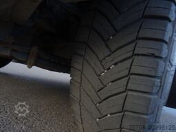 IVECO 72 C 17 Daily*4,2m Schiebeplane li Koffer re*LBW