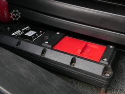 MAN TGS 32.440 | 8X2 | Retarder | HIAB 322E-7 HIPRO...