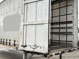 Krone Jumbo 7,82m Innenhöhe 3m Edschaverdeck