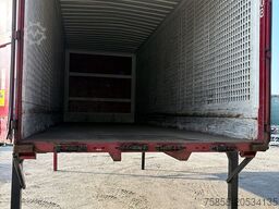 Krone 7,45m Wechselkoffer mit Türen